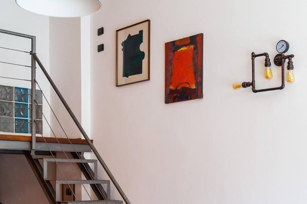 2 Min Da Porta Genova - Elegante Bilocale Apartment Milano Ngoại thất bức ảnh