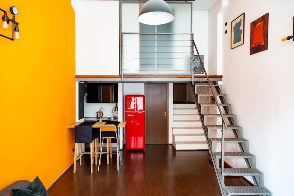 2 Min Da Porta Genova - Elegante Bilocale Apartment Milano Ngoại thất bức ảnh