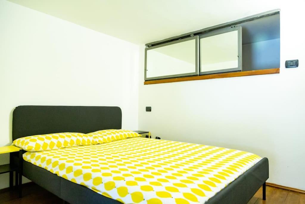 2 Min Da Porta Genova - Elegante Bilocale Apartment Milano Ngoại thất bức ảnh